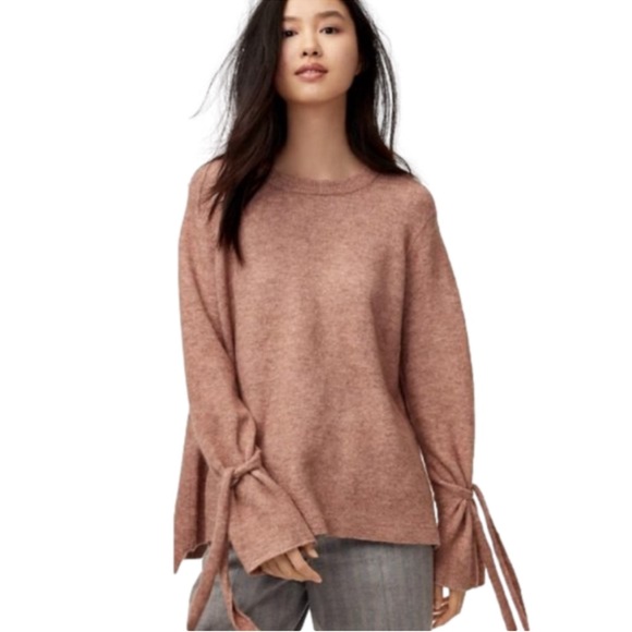 Babaton The Group Wool Sweater with Bow Sleeves | xxs - Picture 4 of 14